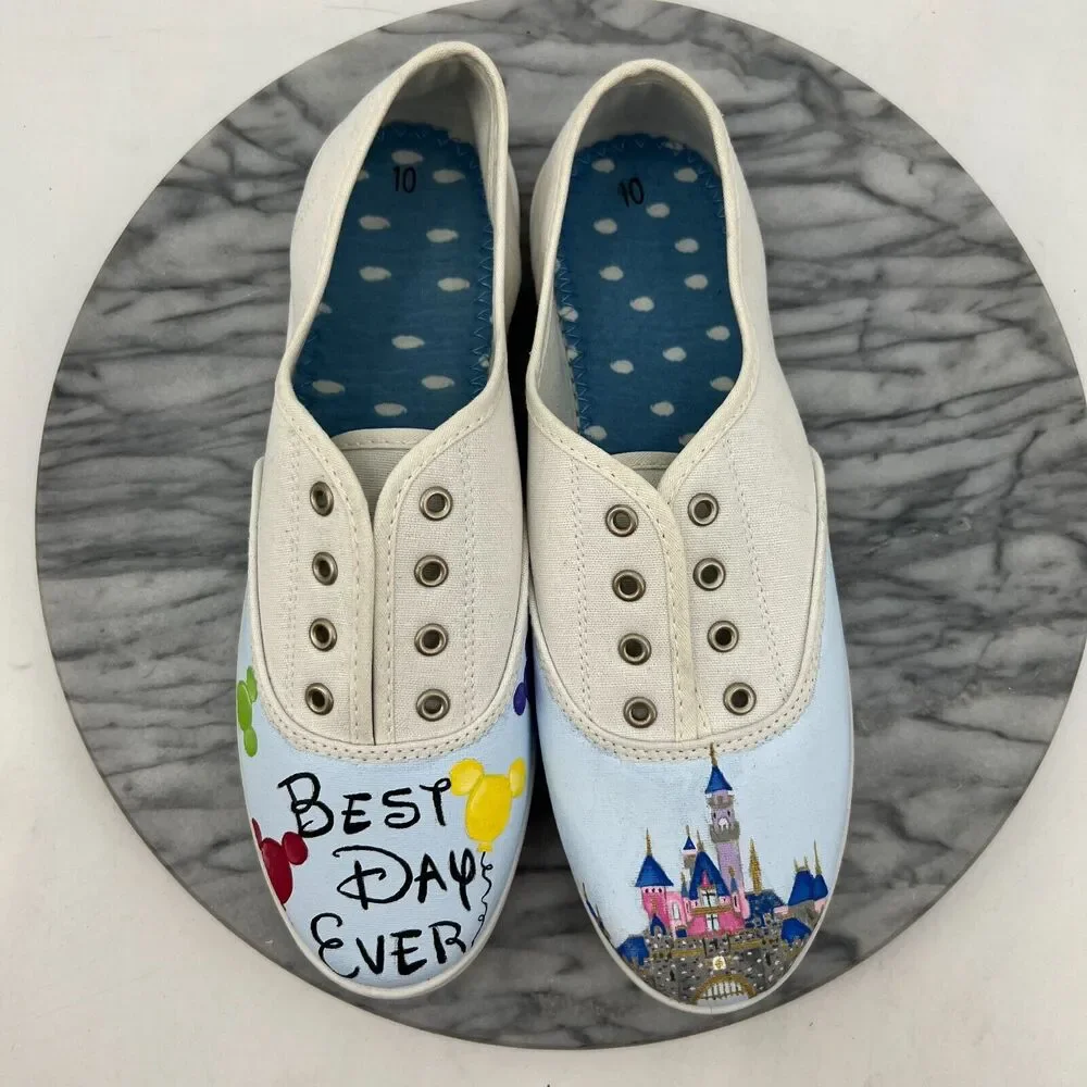 Time and Tru Disney Best Day Ever Sneaker Women 10 White Canvas Laceless Low Top